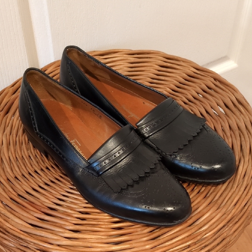 Salvatore Ferragamo Mens Black Leather Loafers 10